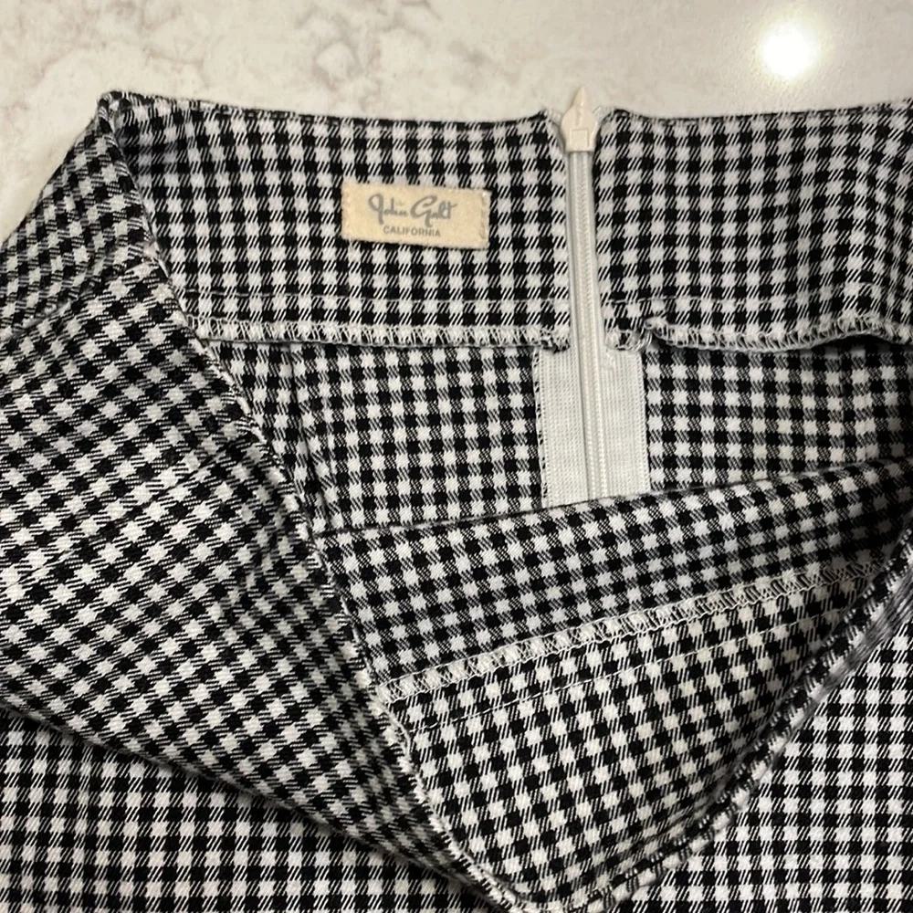2 Brandy Melville Skirts - Picture 3 of 5